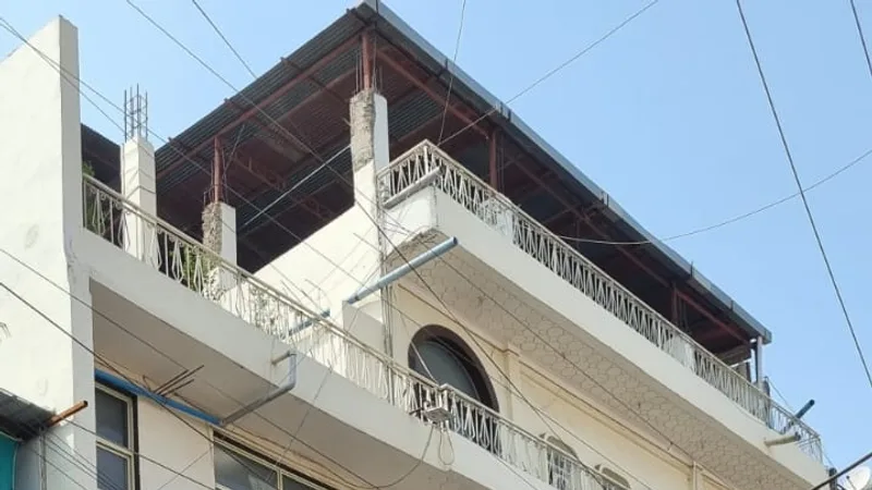 Thakur Hospital & Urology Centre