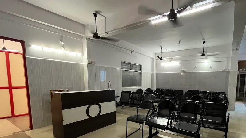 Life Line Hospital