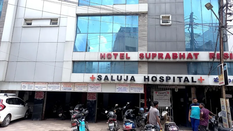 Saluja Hospital