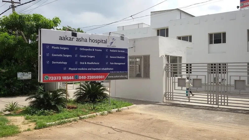 Aakar Asha Hospital