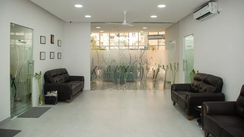 Pearly Teeth Superspeciality Dental Hospital