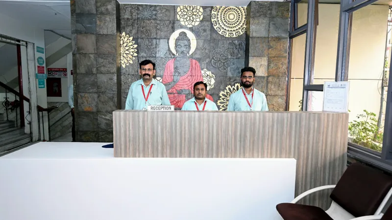 Bhandari Hospital & Research Centre