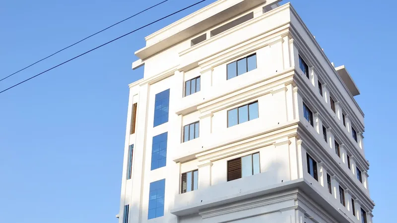 Shriniwas Hospital