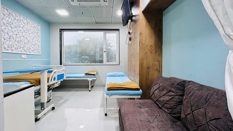Dr. Mahajan's Hospital & Industrial Trauma Centre
