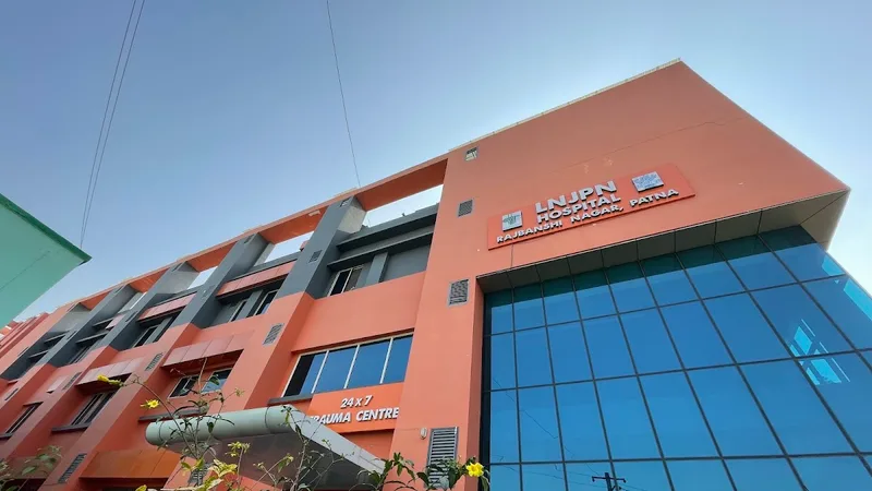 Lok Nayak Jaiprakash Narayan Hospital