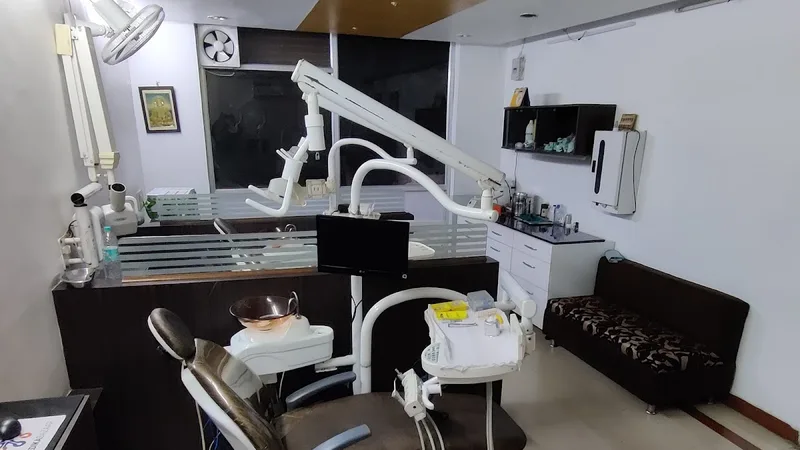 Shree Vinayak Dental Hospital & Implant Centre