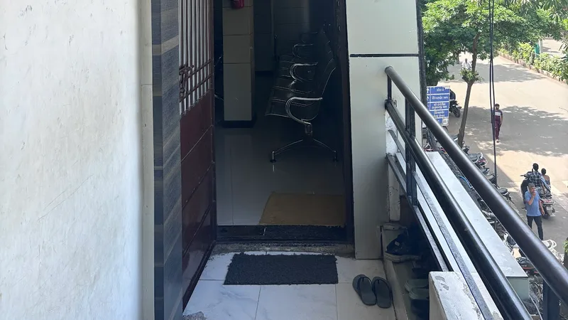Shree Hari Multi Hospital