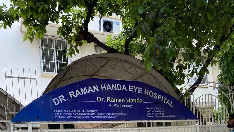 Dr Raman Handa Eye Hospital