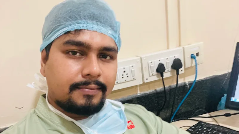 Dr Diptanu Deb Clinic