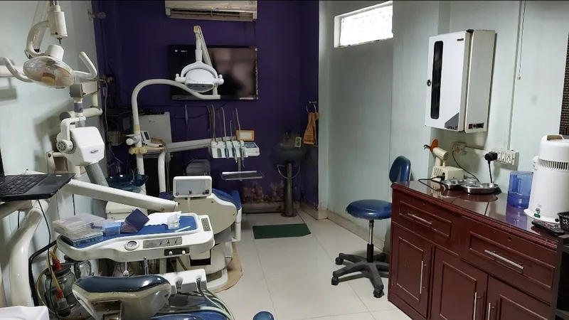 Dr Amit Dental Clinic Clinic