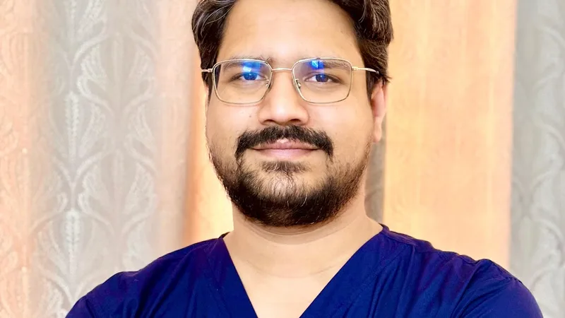 Dr Gaurav Singh- Best Oncologist in Agra Clinic