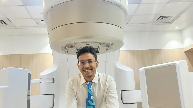 Garud Cancer Hospital & Radiation Centre-Cancer Hospital in Ahmednagar/Cancer Surgeon/Cancer Doctor in Ahmednagar