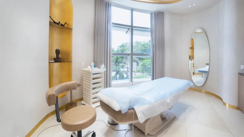 The Aesthetica Center - Best Cosmetic Surgery Clinic in Ahmedabad