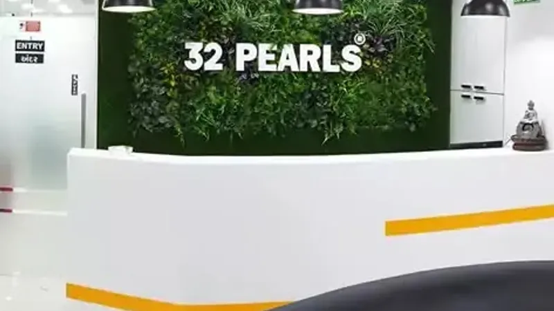 32 Pearls Multispeciality Dental Clinic and Implant Centre - Best Dentist in Naranpura, Dental Clinic in Ahmedabad