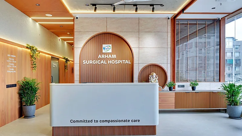 Arham Piles and Hernia Hospital – Best Piles Surgeon in Ahmedabad, Gallbladder, Appendix, Circumcision Doctor Ahmedabad