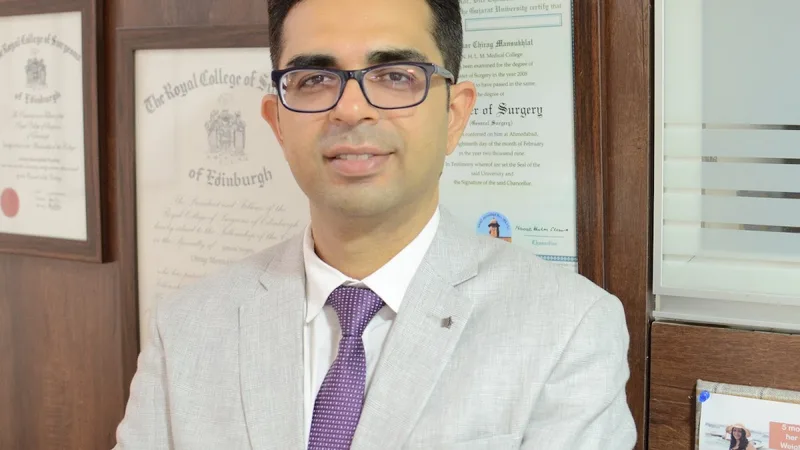 Dr Chirag Thakkar : Laparoscopic Hernia, GERD and Bariatric Surgery Specialist Ahmedabad Clinic