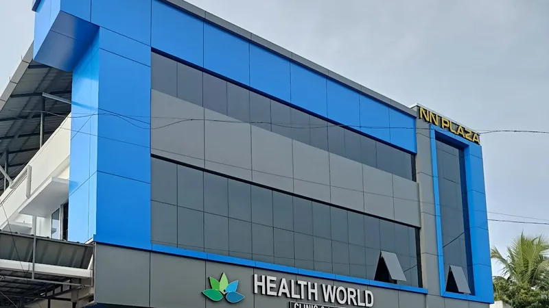 Healthworld Clinic and Lab | Alappuzha, Kerala
