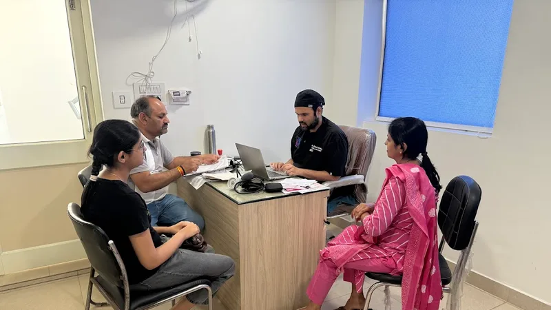 Dr Siddarth Varshney Clinic