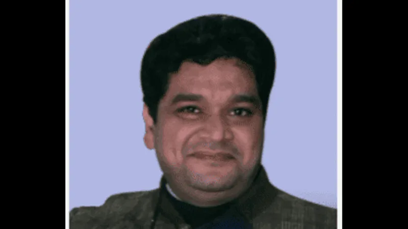 Dr Amit Varshney, 12+ yrs of Exp Clinic