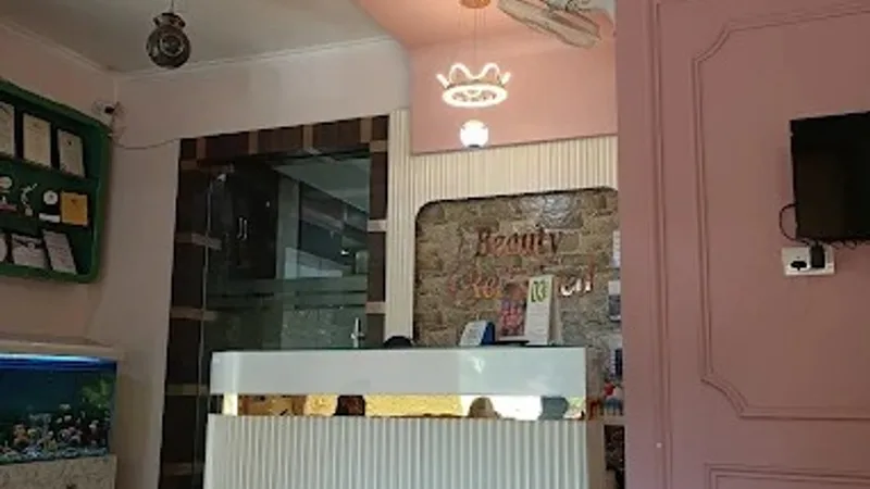 APPLE BITE HAIR, DENTAL, LASER & COSMETIC CENTRE | Best Dentist in Prayagraj | Orthodontist & Implantologist Civil line
