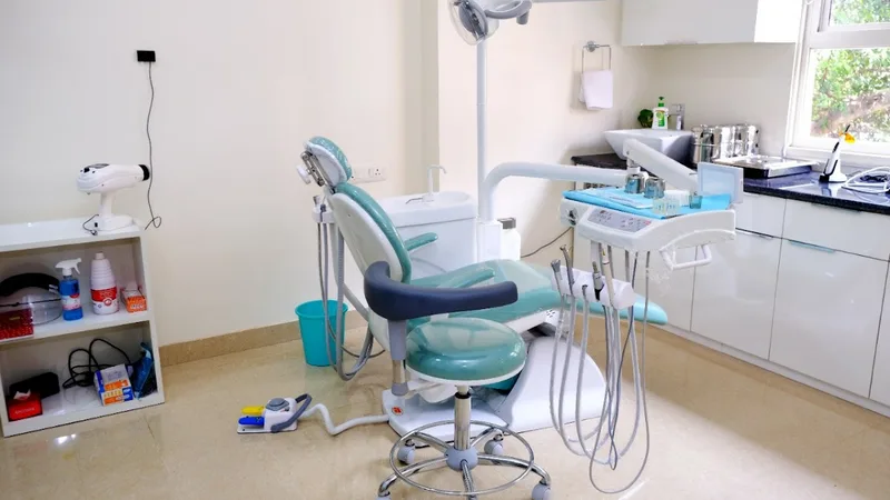 Dr Anubhuti's Dental Home (CGHS Empanelled) Clinic