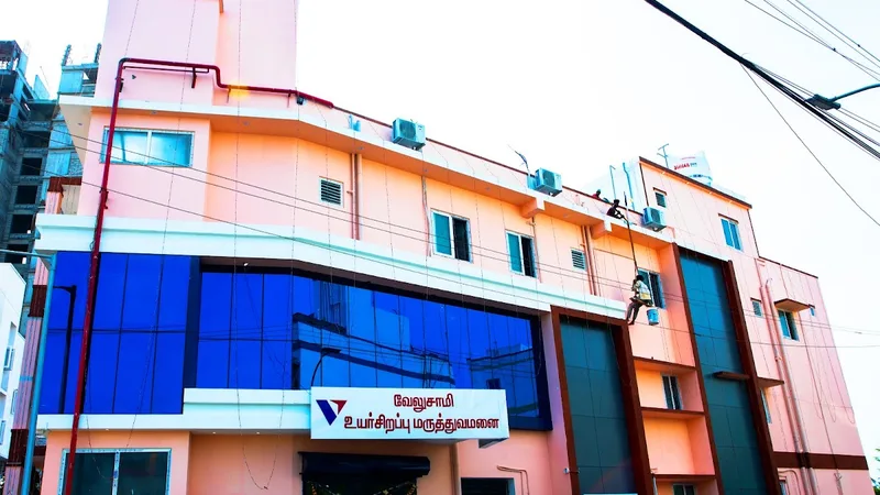 VELUSAMY SUPERSPECIALITY HOSPITAL (Dr.Arul Velusamy, Urologist)
