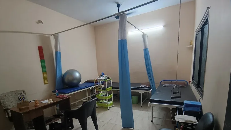 Dr Shikha Chawla Physio Flex Physiotherapy Clinic Clinic