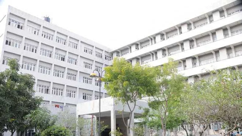 Guru Nanak Dev Hospital, Amritsar