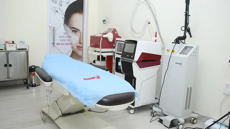 Curves n Contours |Plastic Surgery & Cosmetic laser centre in amritsar Nose Job & Liposuction in Amritsar