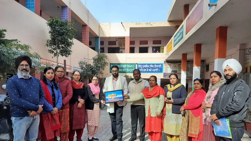 Dr Shikhil uppal Clinic