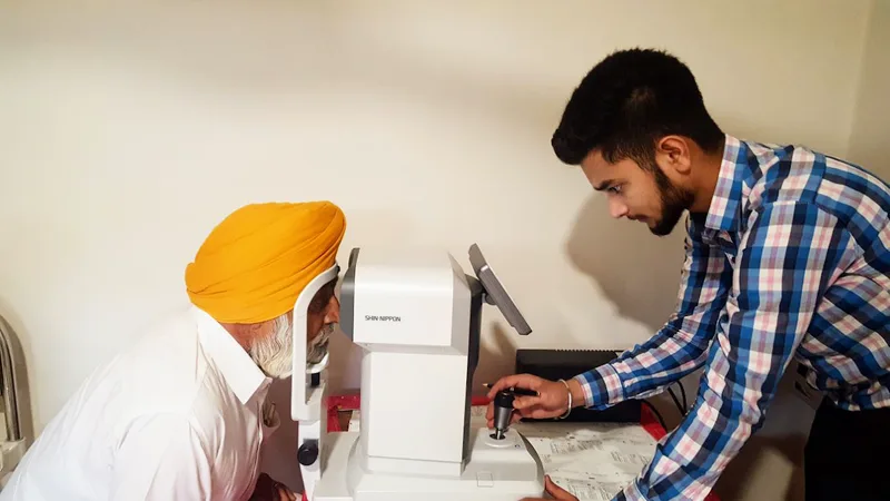 Dr Rakesh luthra Clinic