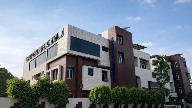 Dr Daljit Singh Eye Hospital Amritsar Clinic