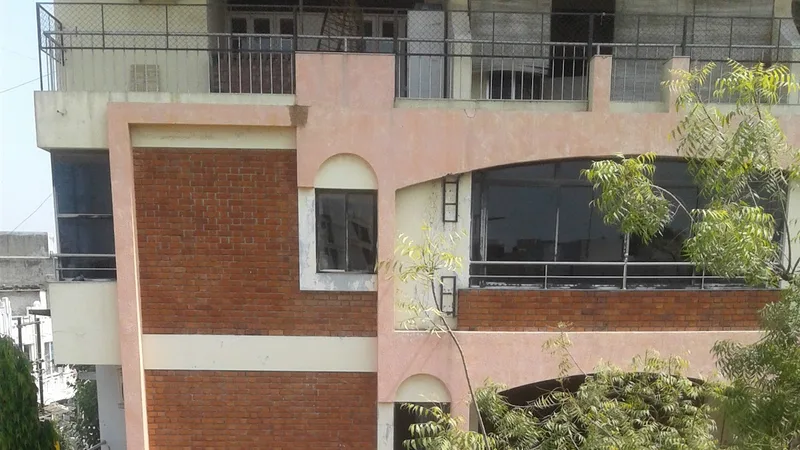 Meera Hospital