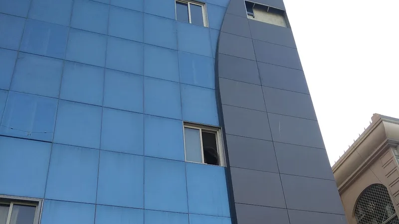 Chandra Super Specialty Hospital