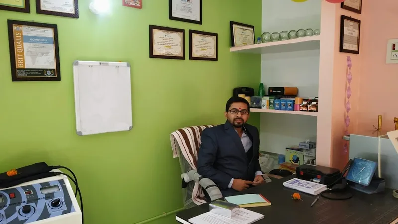 PHYSIOHEAL Advance Physiotherapy & Rehabilitation Center-Chiropractic/Sciatica/Spine Pain/Cupping/Hizama Therapy in Arrah