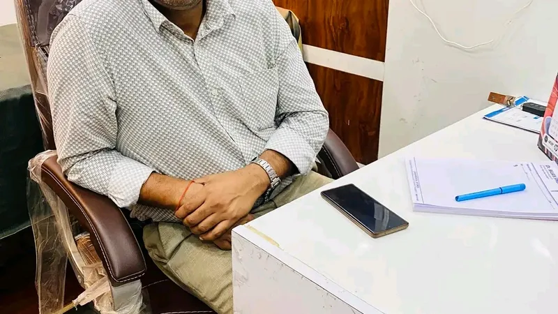 Dr.Rajan Singh (Brain + Spine Specialist) BANGUR INSTITUTE OF NEUROSCIENCE