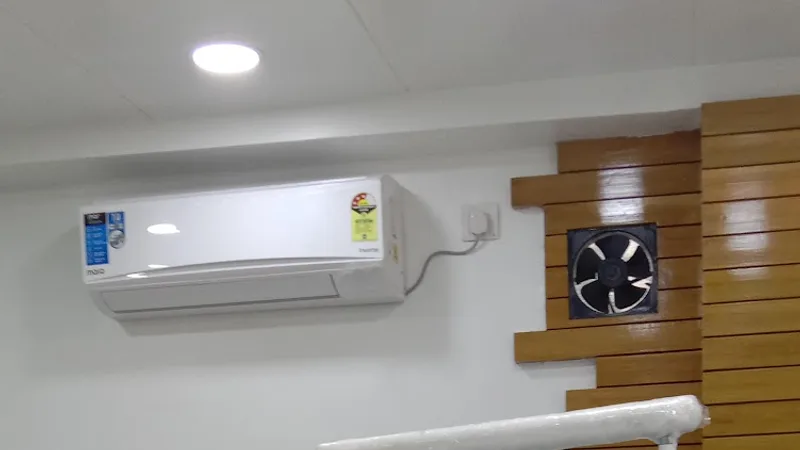 Crowns n Braces Dental clinic - Dental Clinic In Aurangabad