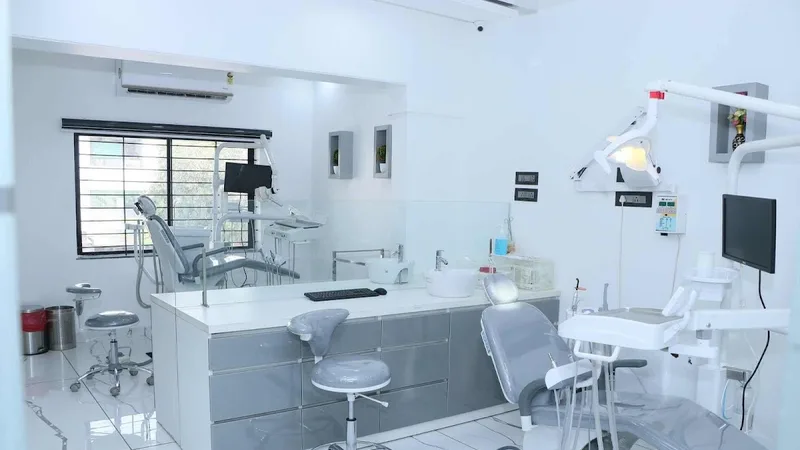 Dr Girhe's Dental Clinic Clinic