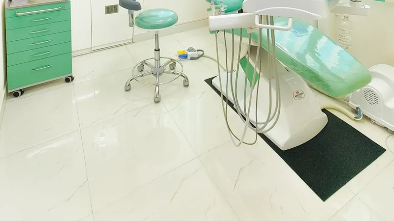 SurgiDent Oral and Maxillofacial Dental Clinic and Implant Centre