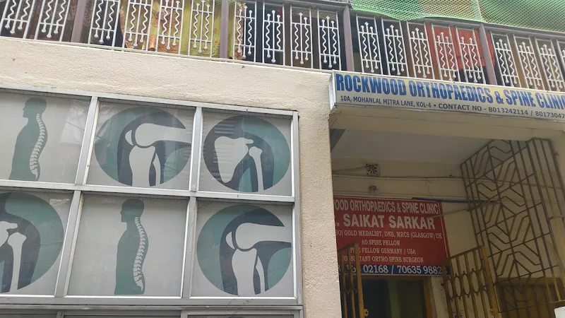 Dr Saikat Sarkar MS,DNB,MRCS(GLASGOW) Spine Surgen Clinic