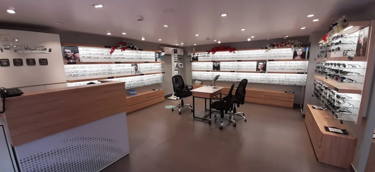Titan Eye+ - Gariahat , Kolkata