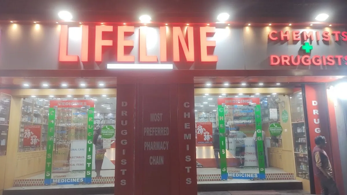 LIFELINE CHEMISTS DRUGGISTS
