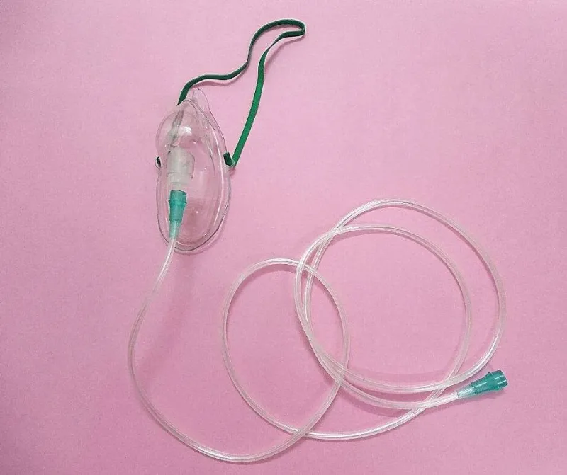 Oxygen Mask with Tube for Adults