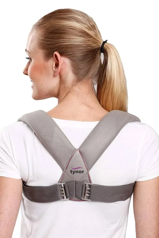Tynor Clavicle Brace with Buckle ( C -04 )