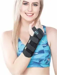 UM Wrist Splint Elastic Right - G-12